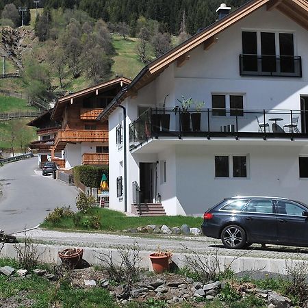 Haus Kissel Apartment Saalbach-Hinterglemm Exterior foto